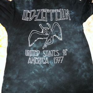 ⭐️ led zeppelin graphic t